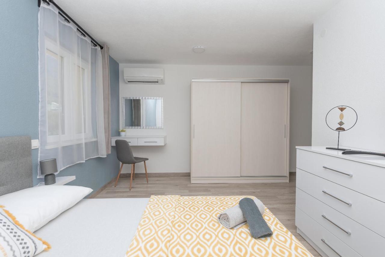 App Anna Apartment Makarska Exterior photo
